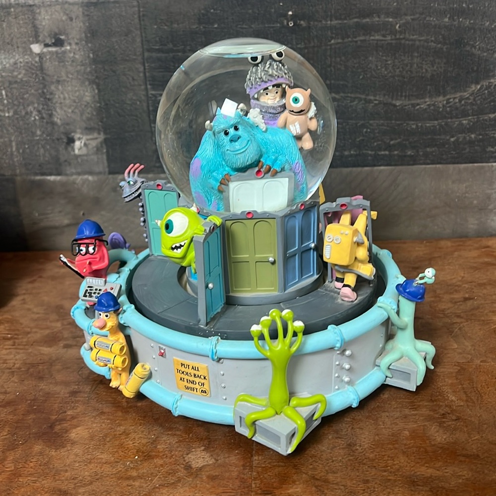 Disney’s Pixar Monsters Inc. “If I Didn’t Have You” Snow Gobe